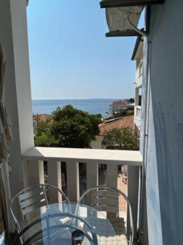 Oasis Blue Apartment Primosten Exterior photo